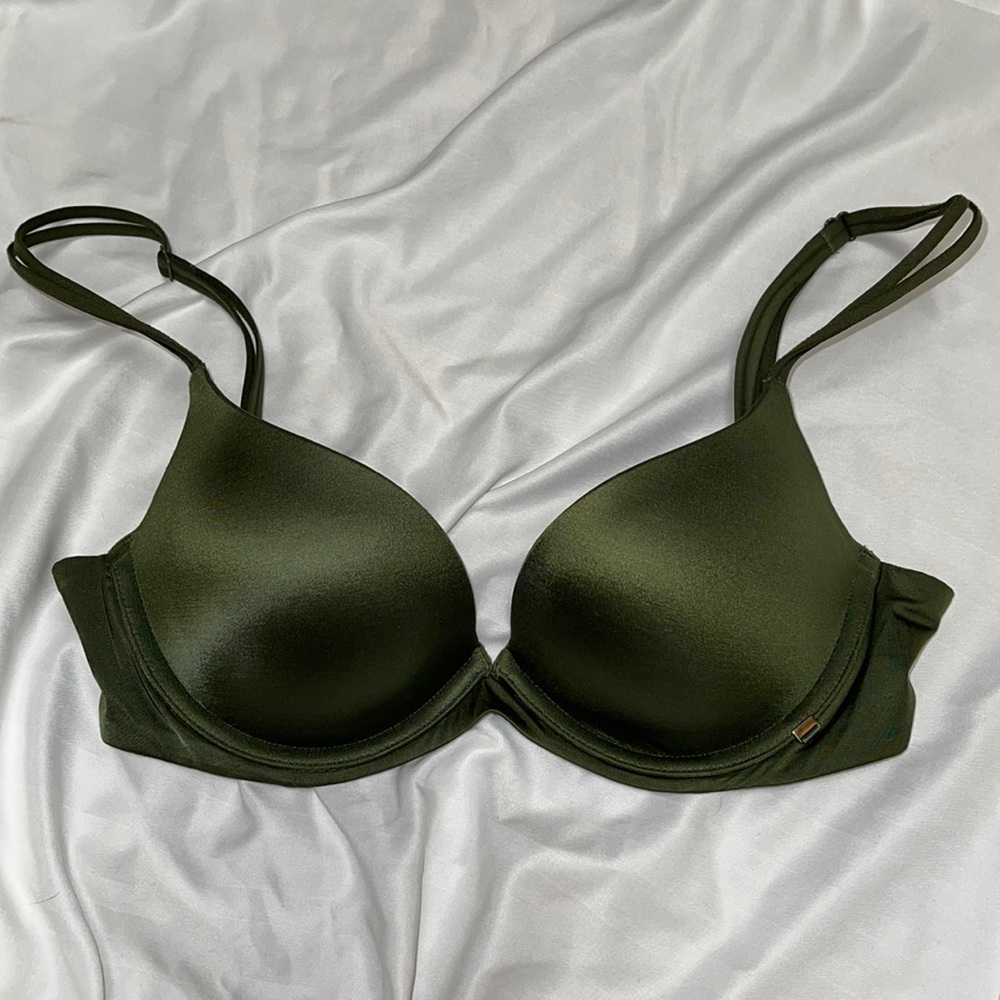 Victoria’s Secret Bra
